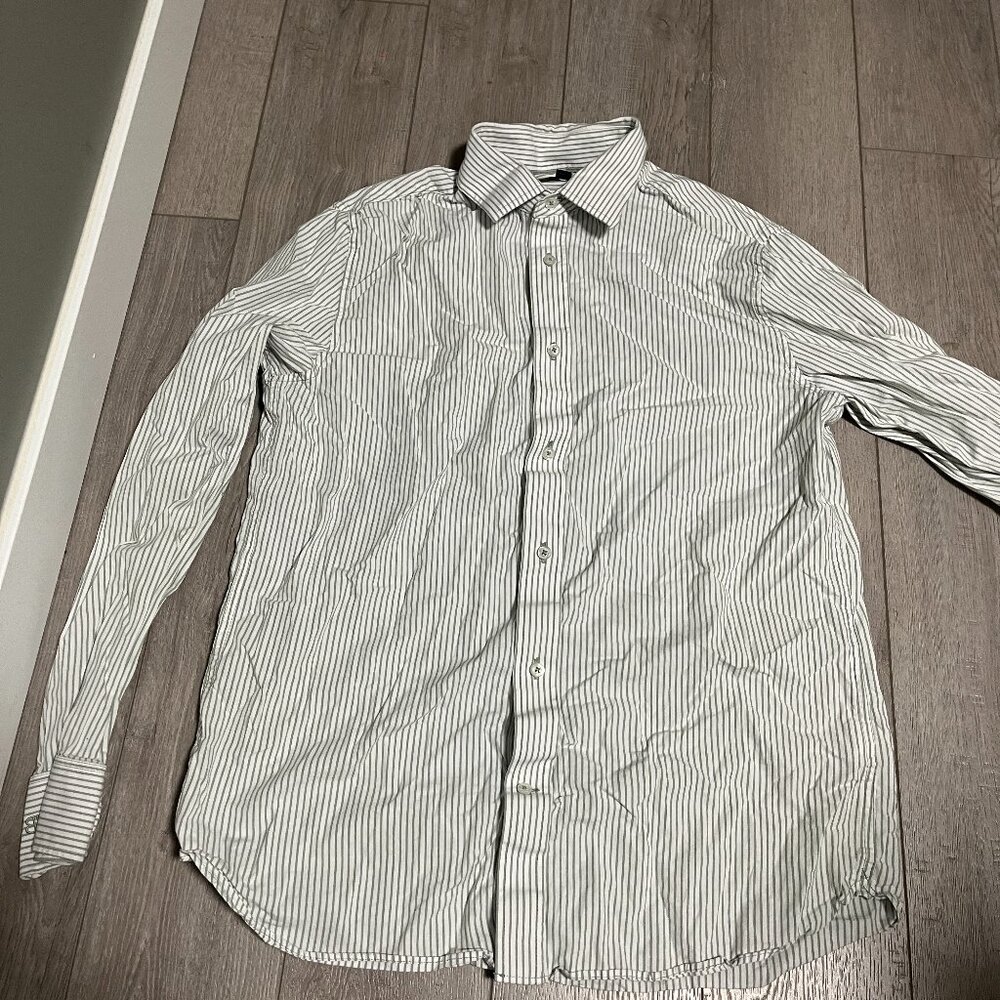 Banana Republic Men's White Stripe Styled Casual Button up Dress Shirt Large